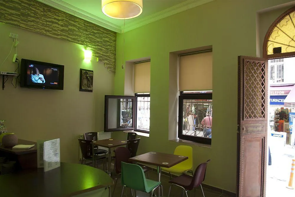 Melek Hotels Pera Istanbul 4*,